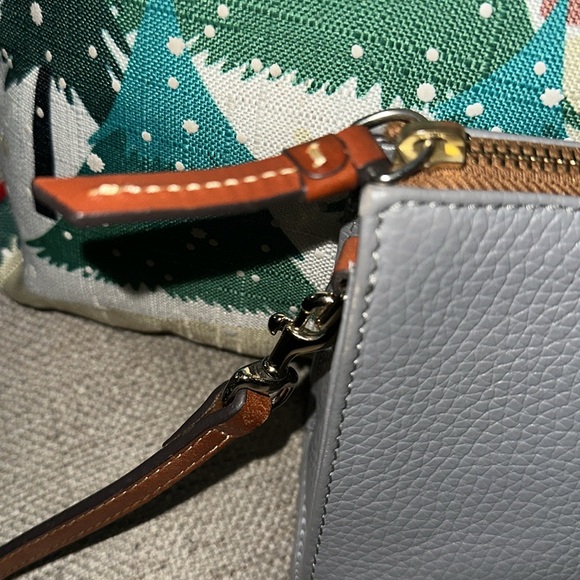 Dooney & Bourke Janine Crossbody - Picture 3 of 12